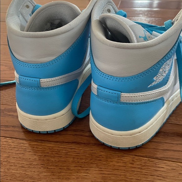 Nike Light Blue Jordan’s - Picture 13 of 13